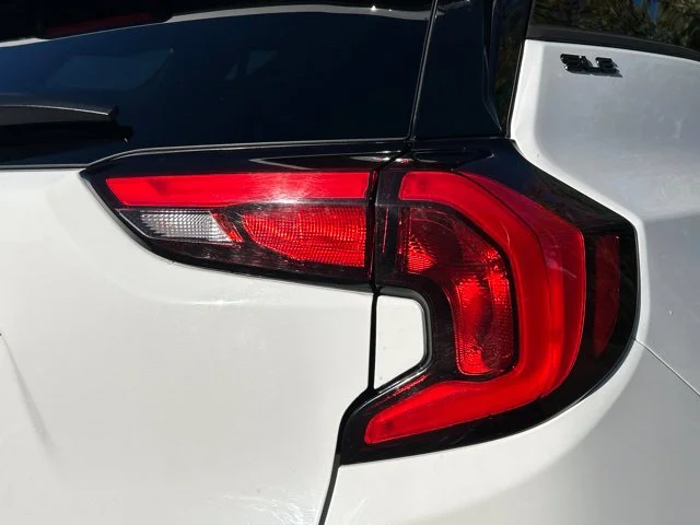 Used 2020 White GMC SLE image 8