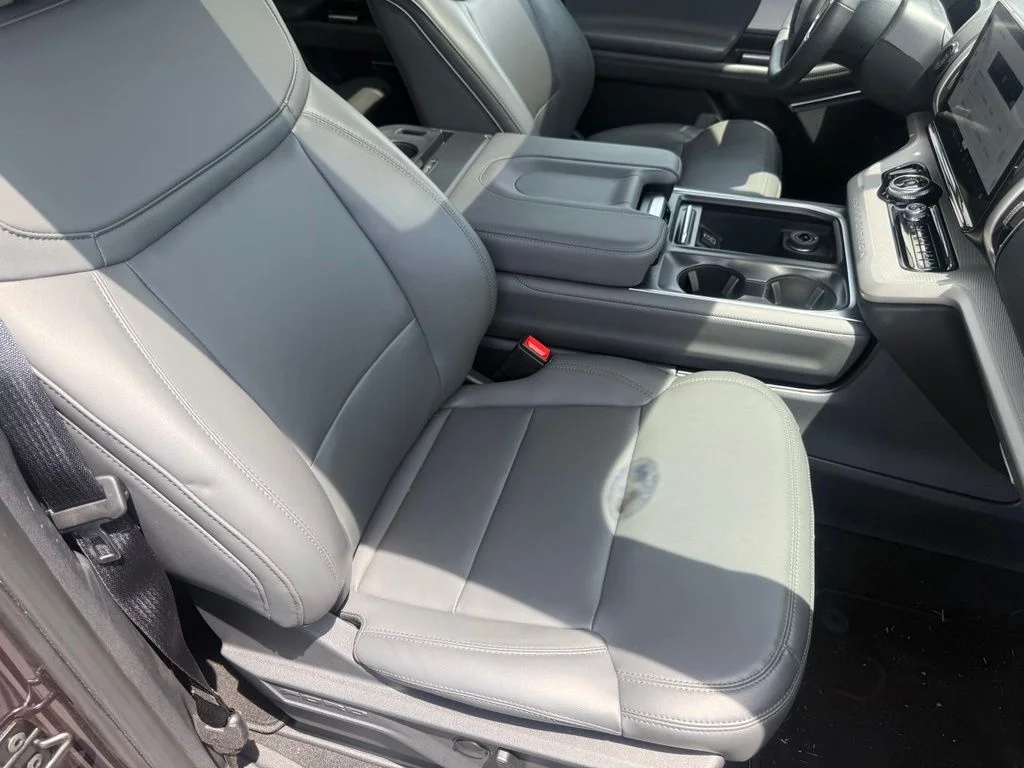 New 2026 Dark Matter Gray Metallic Ford Active image 60