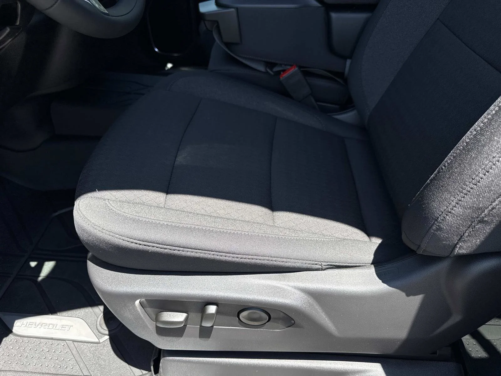 2026 Chevrolet Silverado 1500 RST - Photo 19