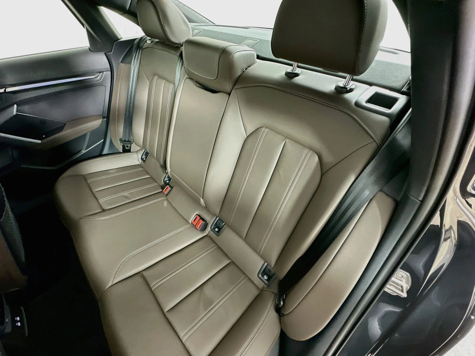Used 2025 Gray Audi  image 35