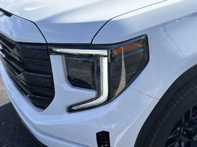 New 2026 Summit White GMC Elevation image 9