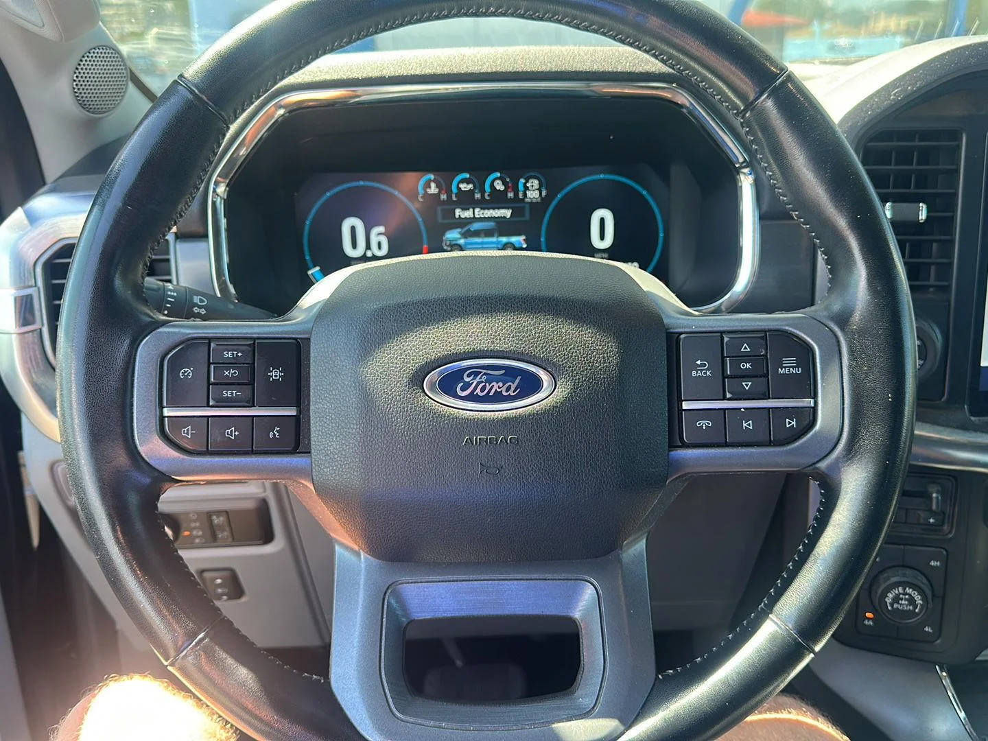 Used 2023 Agate Black Ford LARIAT image 18