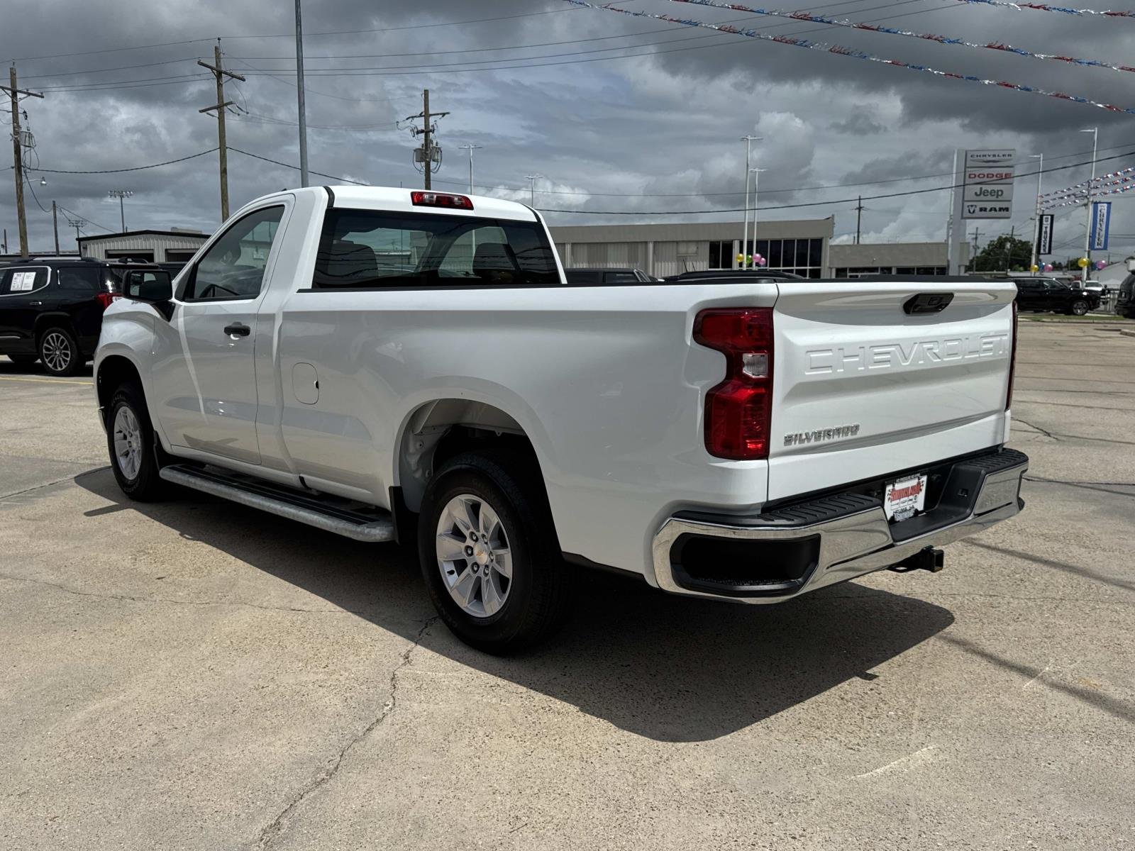Used 2025 Summit White Chevrolet Work Truck image 5