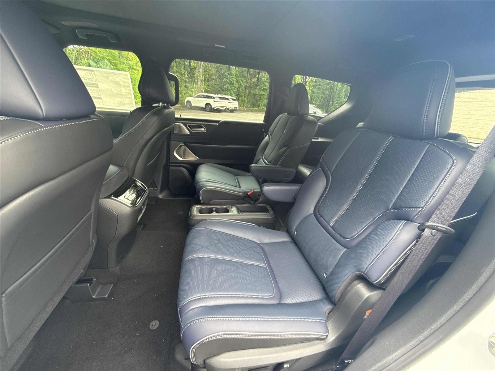New 2026 RADIANT WHITE INFINITI Sport 4WD image 12