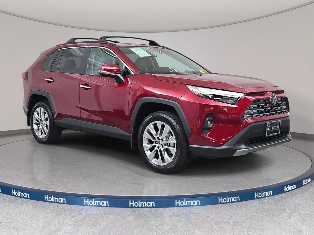 Used 2025 Red Toyota Limited image 4
