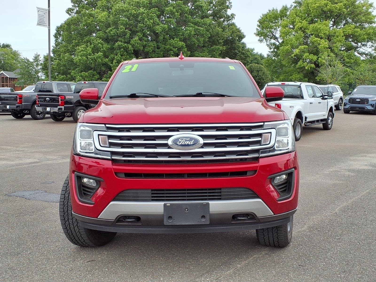 Used 2021 Rapid Red Metallic Tinted Clearcoat Ford XLT image 9