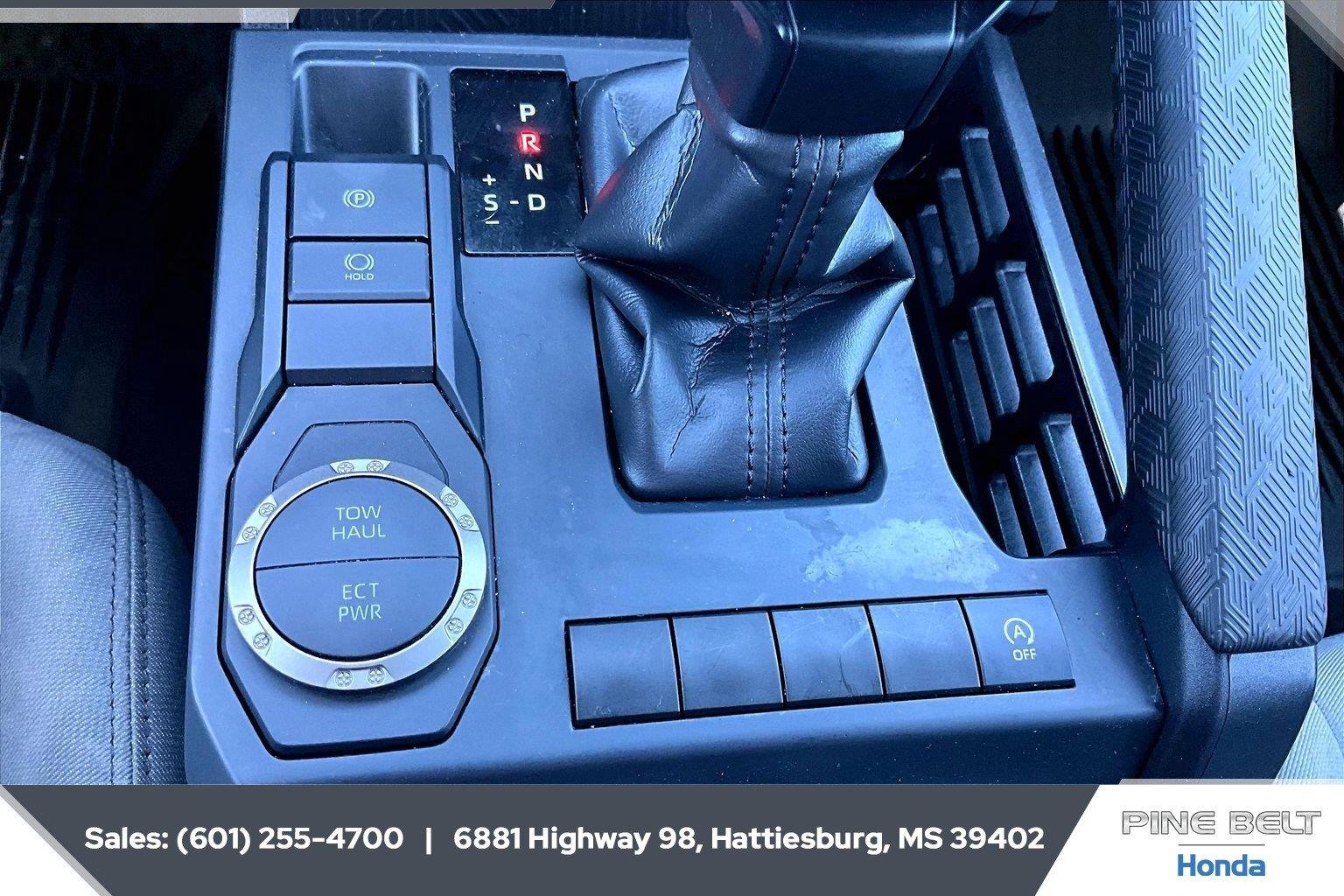 Used 2025 Underground Toyota SR5 image 22