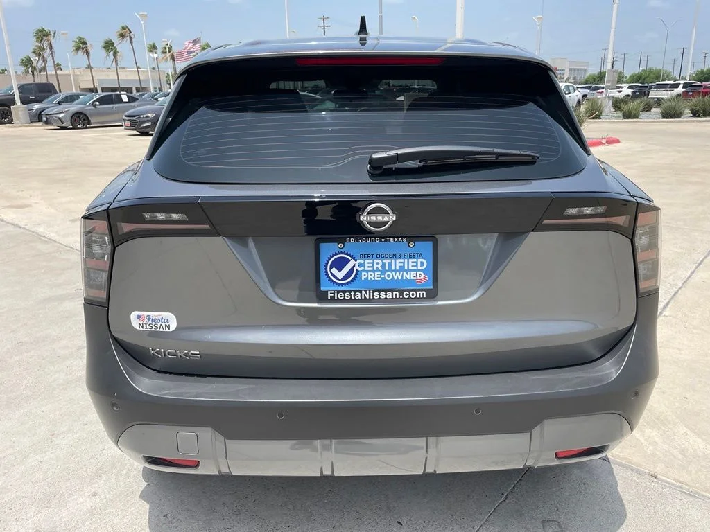 Used 2026 Gray Nissan S image 6