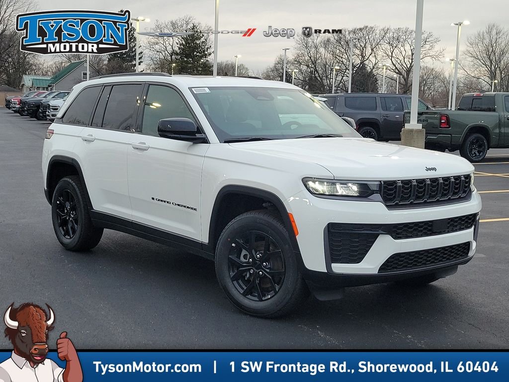Bright White Clear-Coat Exterior Paint 2026 Jeep Grand Cherokee Altitude 4WD SUV / Crossover Four-Wheel Drive