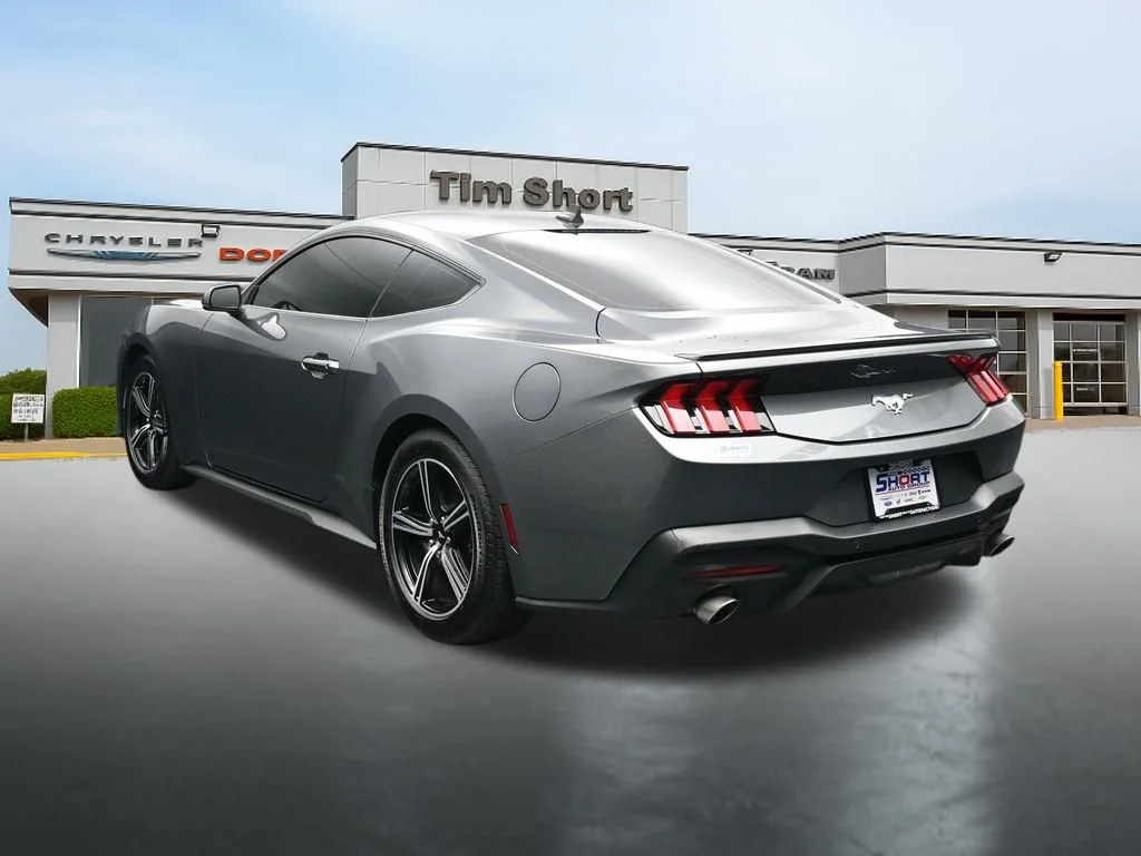 Used 2025 Gray Ford EcoBoost Premium image 3