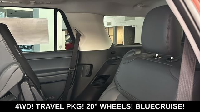 New 2027 Bronze Fire Metallic Tinted Clearcoat Ford Active image 25