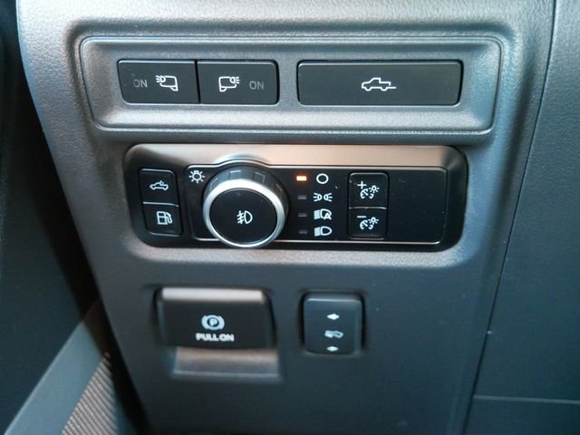 Used 2024 Blue Metallic Ford Lariat image 27