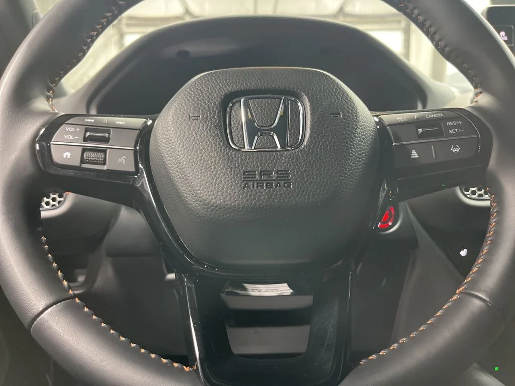 Used 2026 Platinum White Pearl Honda Sport image 16