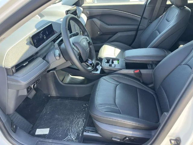 New 2026 White Ford Premium image 11