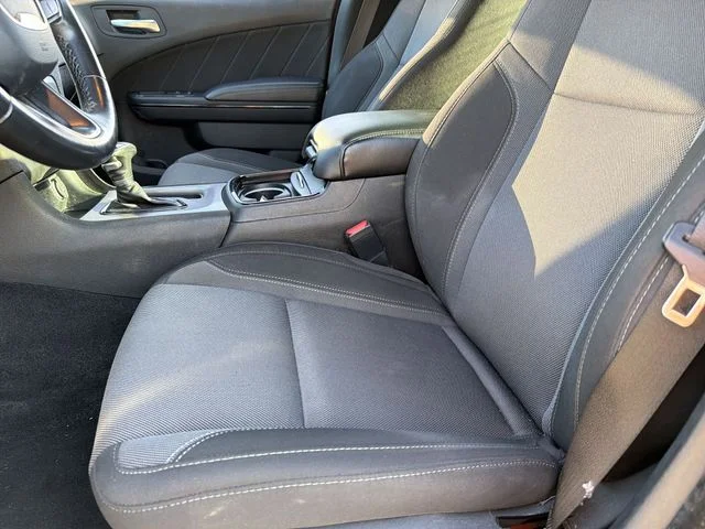 Used 2022 Gray Dodge SXT image 11