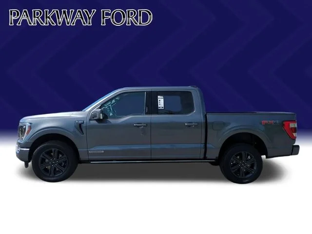 Used 2023 Gray Ford Lariat image 2