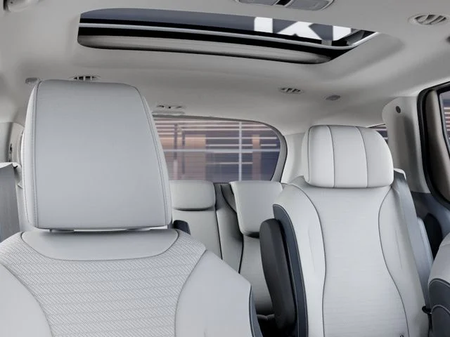 New 2027 White Kia SX Prestige image 27