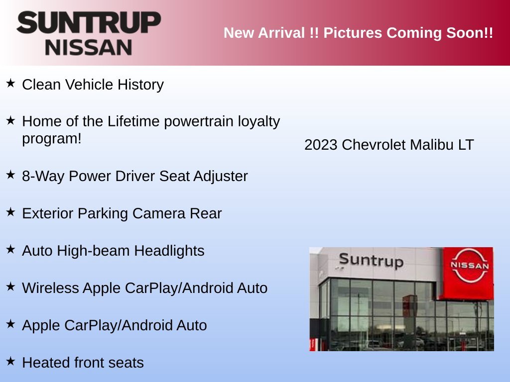 Used 2023 Gray Chevrolet LT image 2
