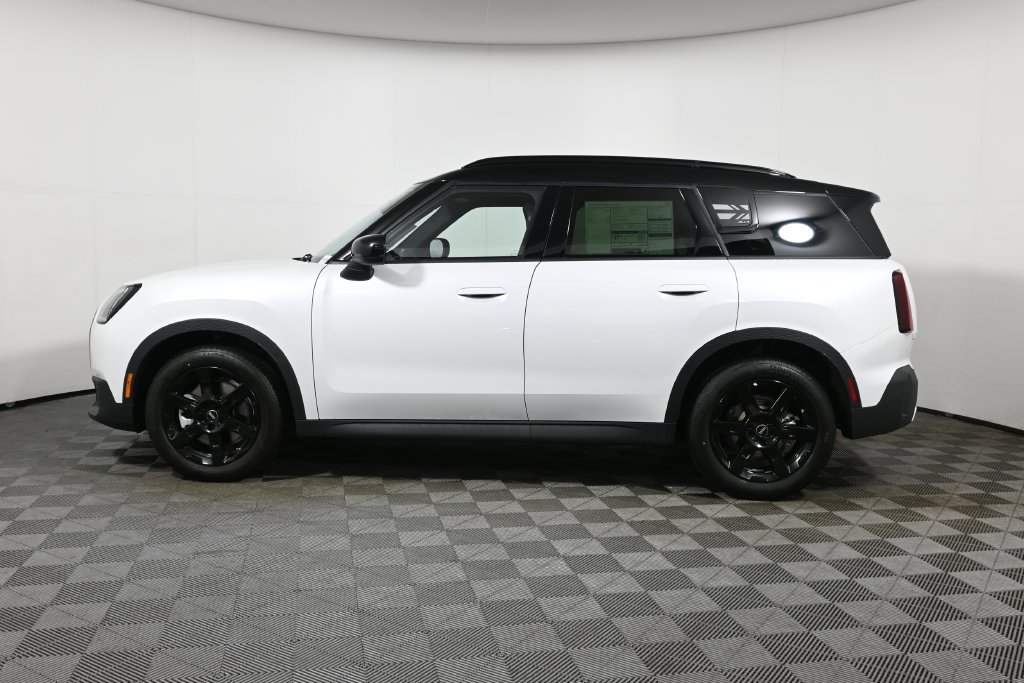 Used 2026 White MINI  image 2