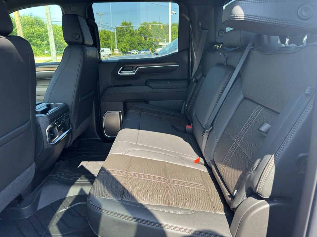 2026 Chevrolet Silverado 1500 High Country - Photo 33