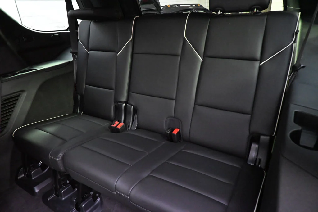 Used 2023 BLACK RAVEN Cadillac 4WD Premium Luxury image 22