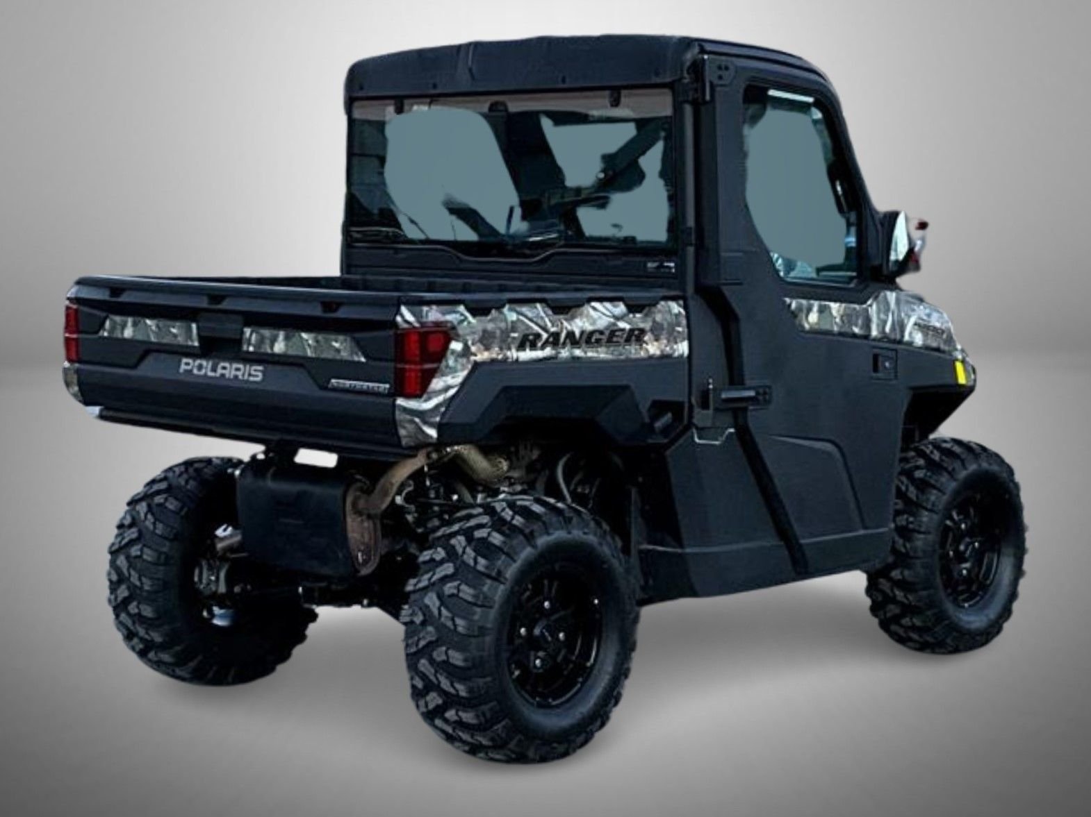 Used 2025 Green Polaris  image 5