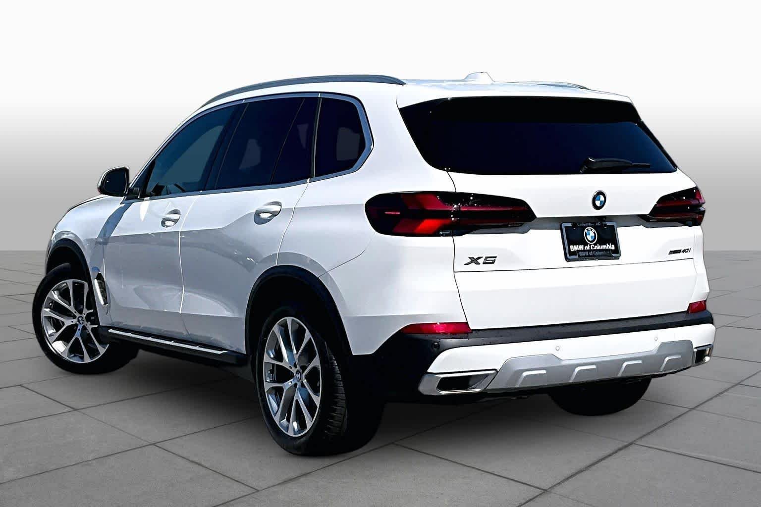 Used 2026 Alpine White BMW sDrive40i image 21