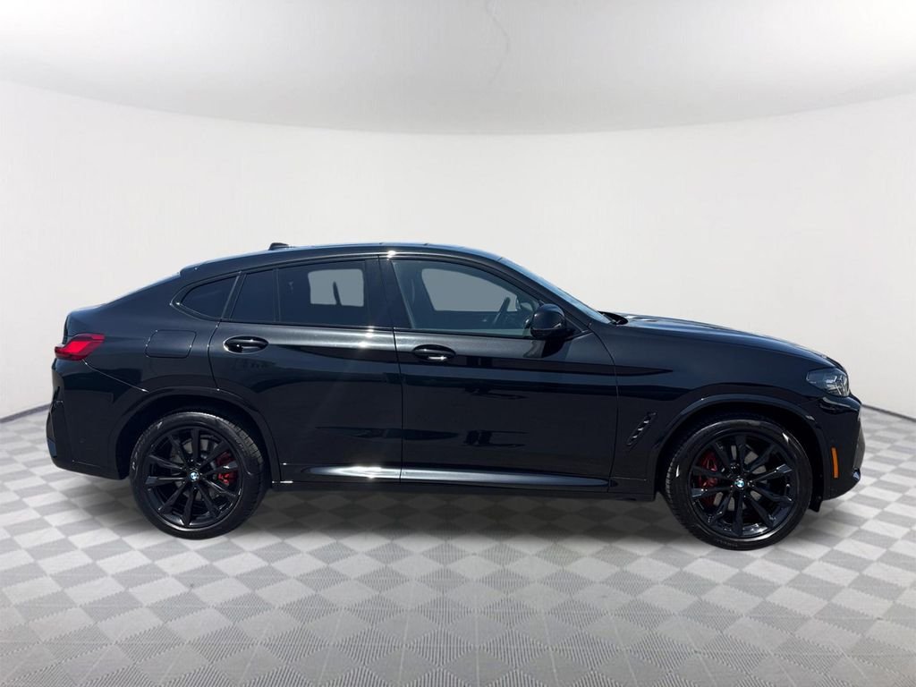 Used 2024 Black BMW M40i image 3