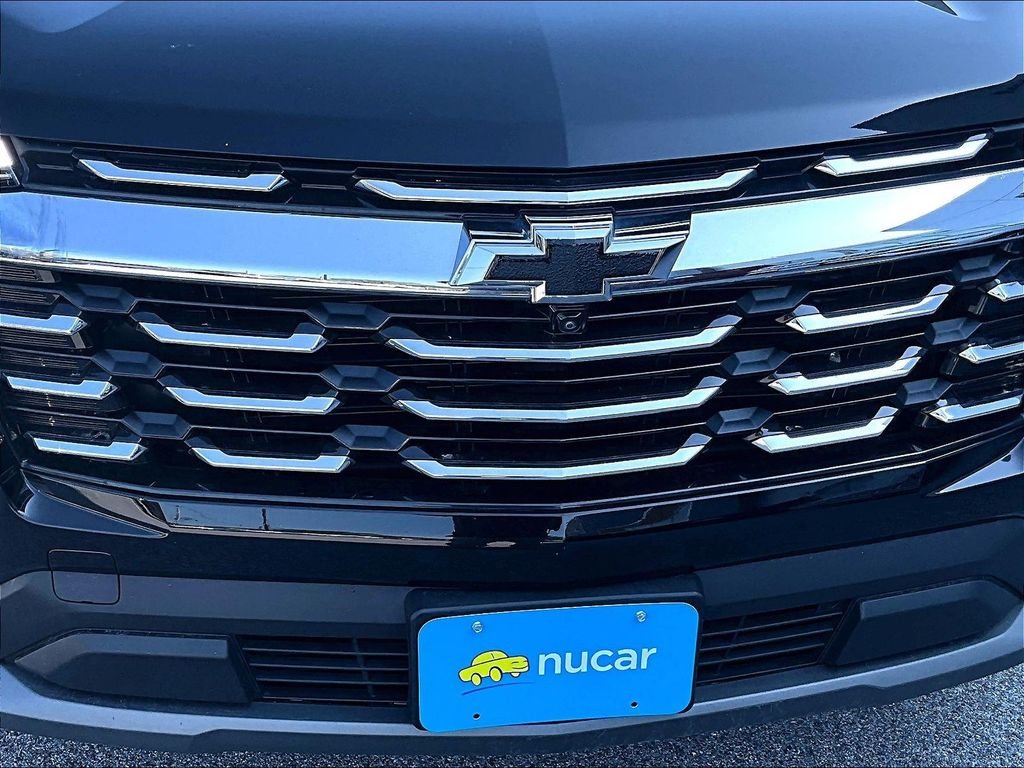 Used 2025 Black Chevrolet LT image 29