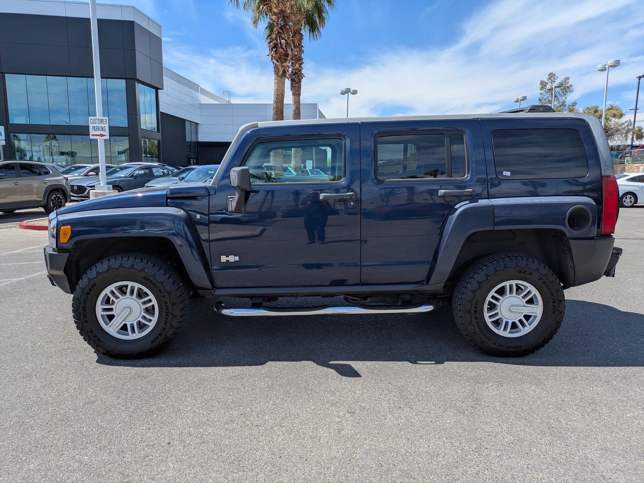 Used 2008 Hummer H3 H3 with VIN 5GTEN13E088156727 for sale in Las Vegas, NV
