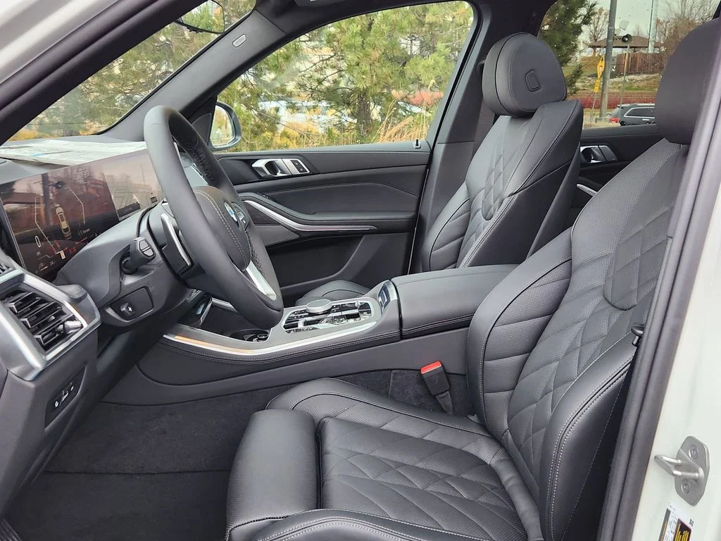 2026 BMW X5 50e - Photo 9