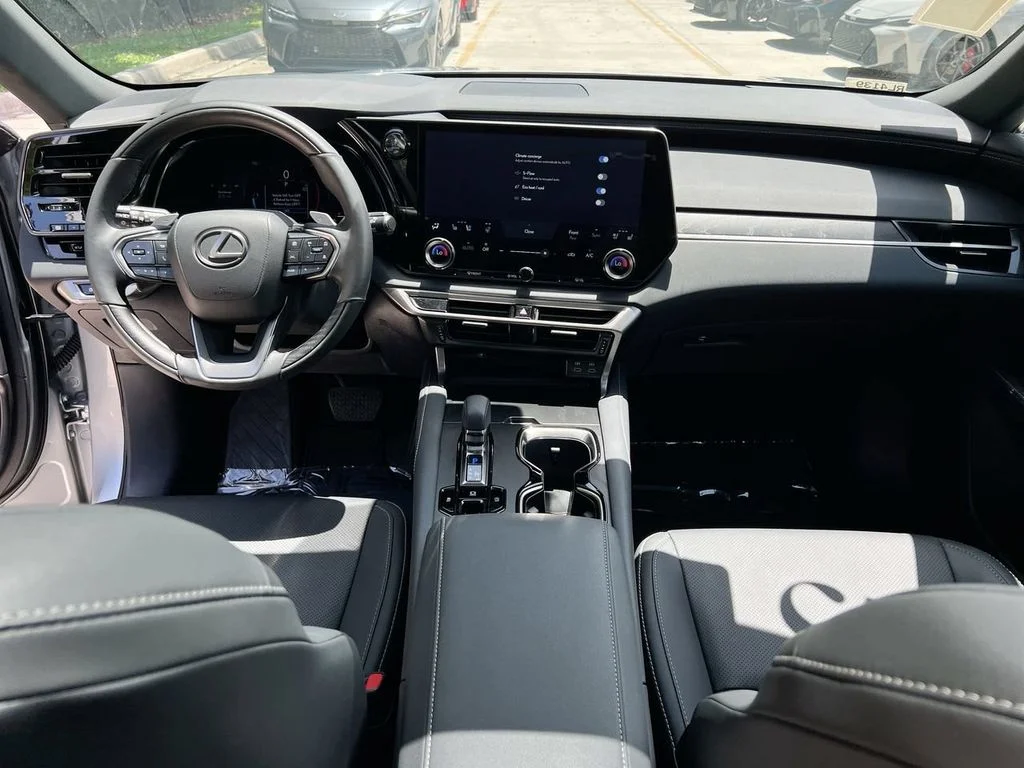 Used 2025 Iridium Lexus 350 Premium image 20