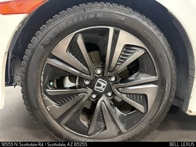 Used 2018  Honda EX image 10