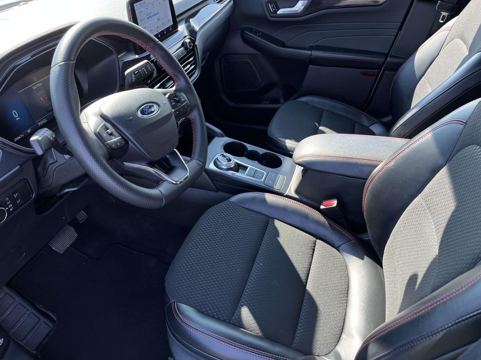 Used 2025 Silver Ford ST-Line image 25