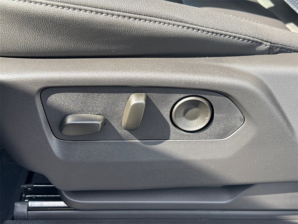 2026 GMC SIERRA - Image 16