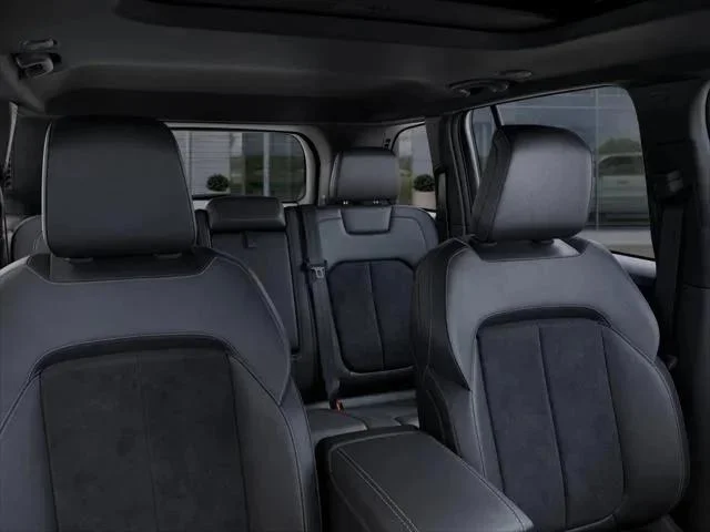 New 2026 Baltic Gray Metallic Clear-Coat Exterior Paint Jeep Altitude image 104