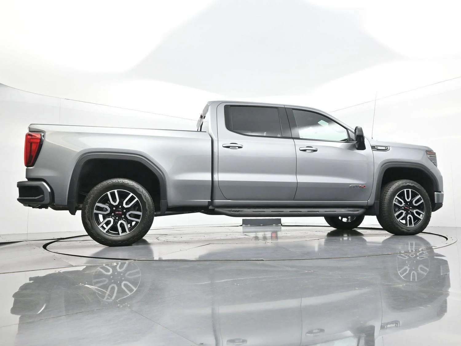 Used 2025 Sterling Metallic GMC AT4 image 53