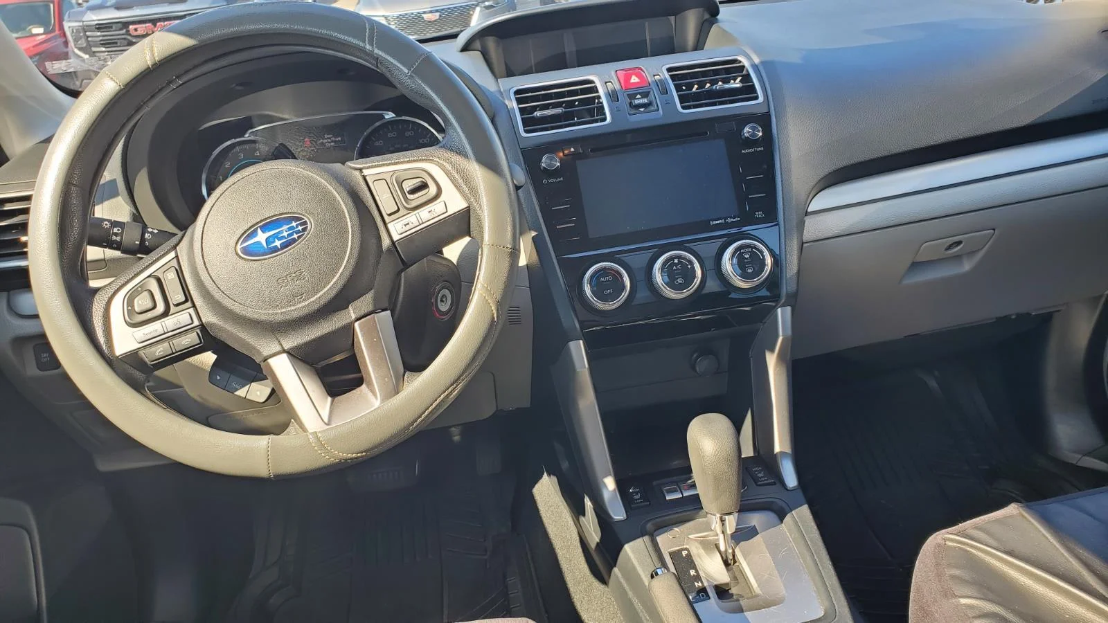 Used 2018 Ice Silver Metallic Subaru Premium image 7