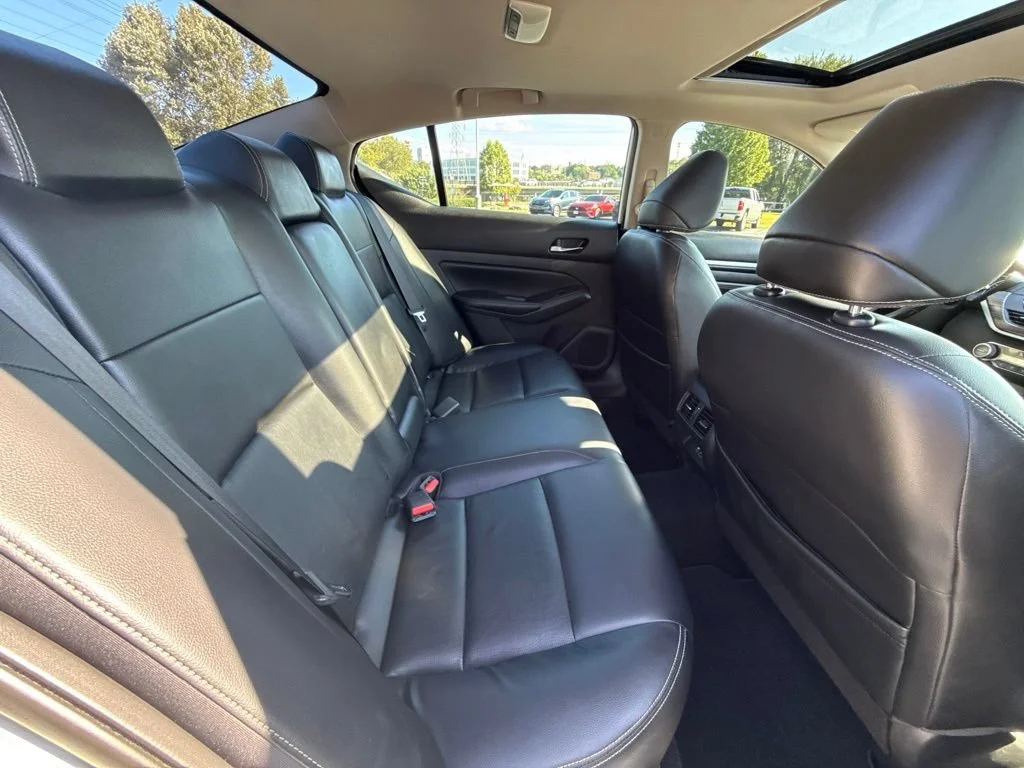 Used 2019 Pearl White Tricoat Nissan 2.5 Platinum image 12