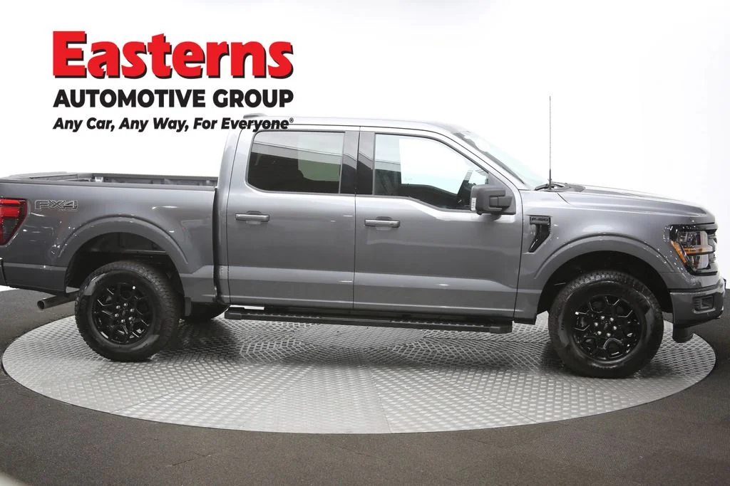 Used 2024 Gray Ford XLT image 43
