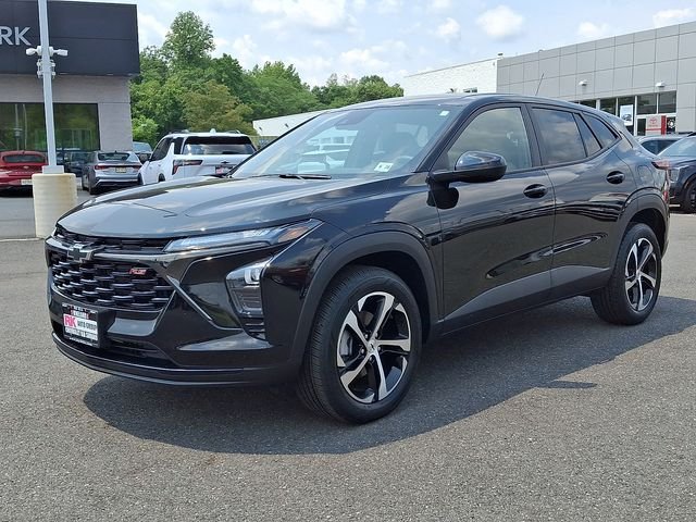 Used 2024 Black Chevrolet 1RS image 4