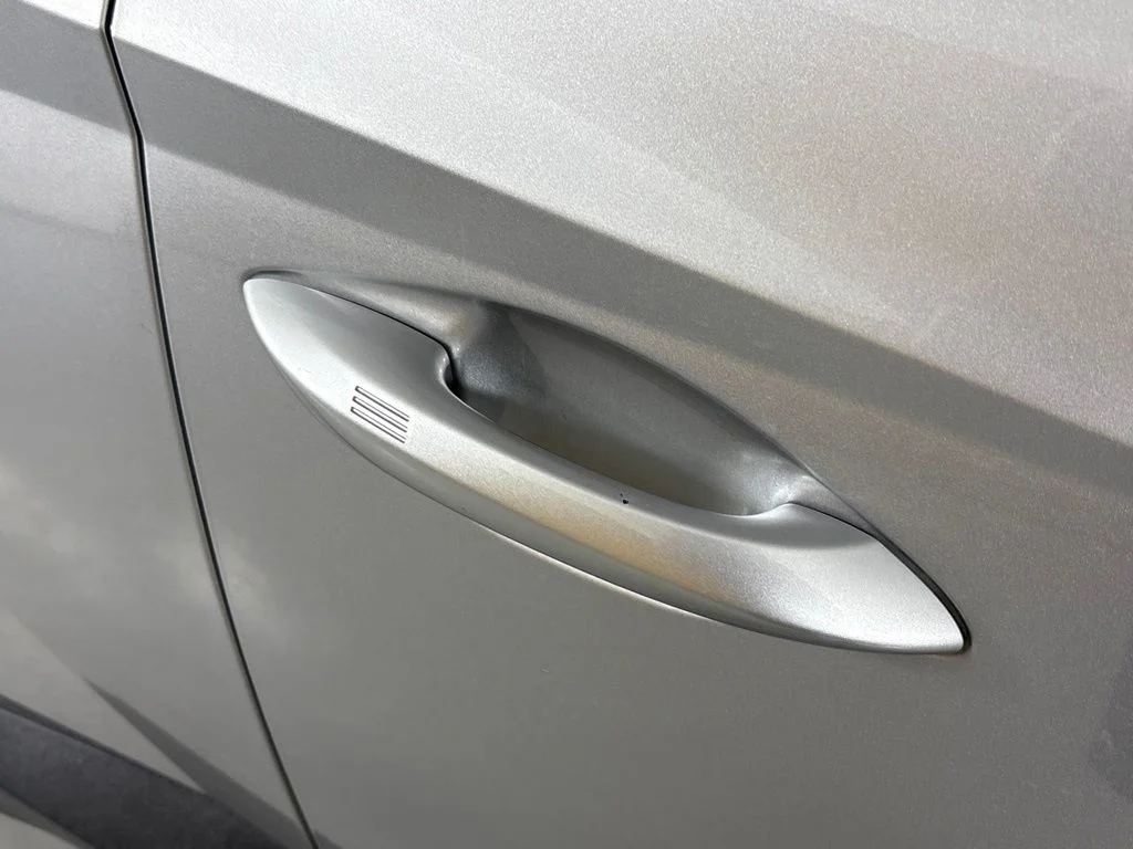 Used 2025 Silver Hyundai SEL image 15