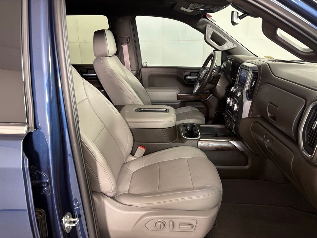 Used 2021 Blue GMC SLT image 47