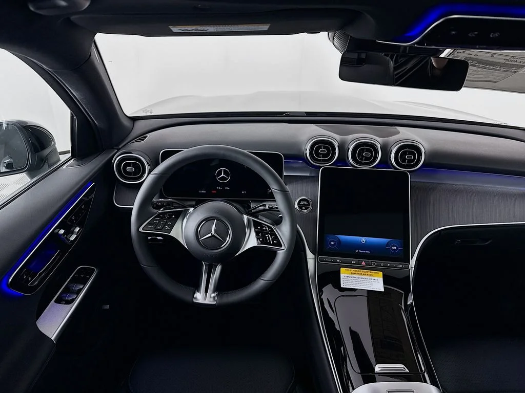 New 2026 Obsidian Black Metallic Mercedes-Benz GLC 300 image 23