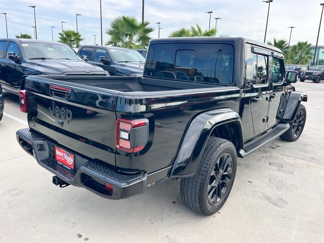 Used 2023 Black Jeep Overland image 6