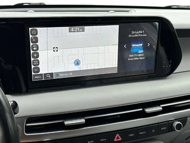 Used 2023 Silver Hyundai SEL image 33