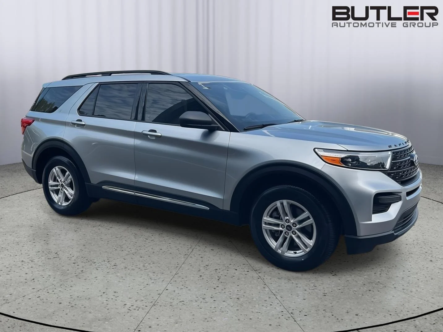 Certified Used 2024 Iconic Silver Ford XLT image 7