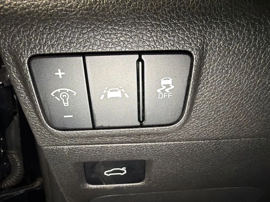 Used 2023 Ebony Black Kia EX image 16