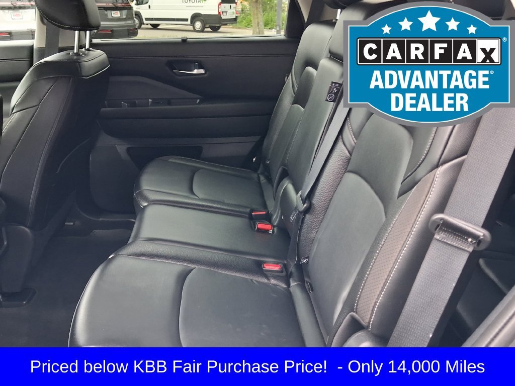 Used 2024 Gray Nissan SL image 14
