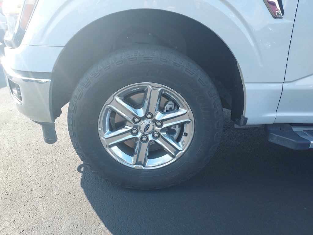 Used 2025 White Ford XLT image 10